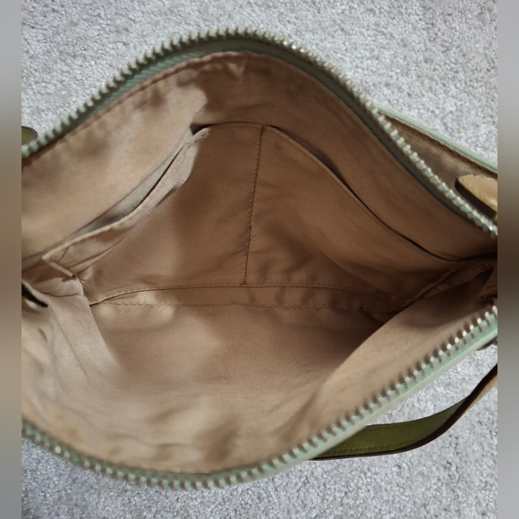 Coach Vintage Mint Green and Tan Crossbody Bag GUC - Picture 5 of 7